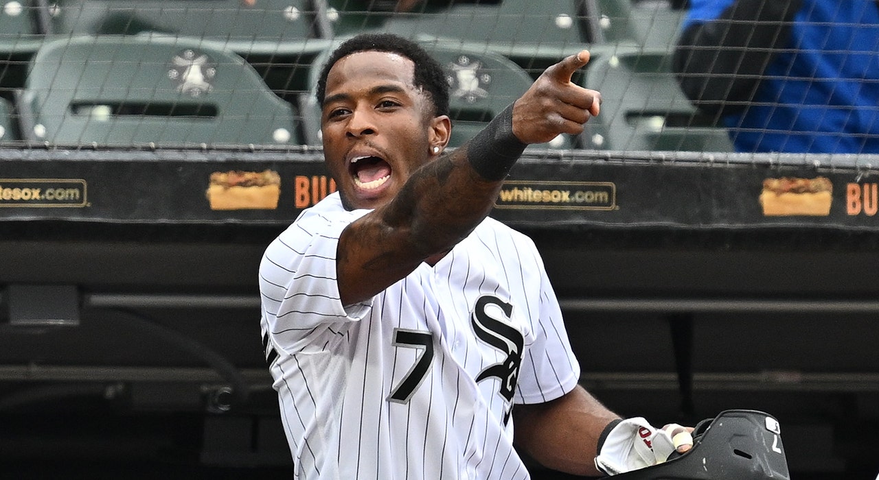 White Sox star Tim Anderson explodes after umpire ejects him following