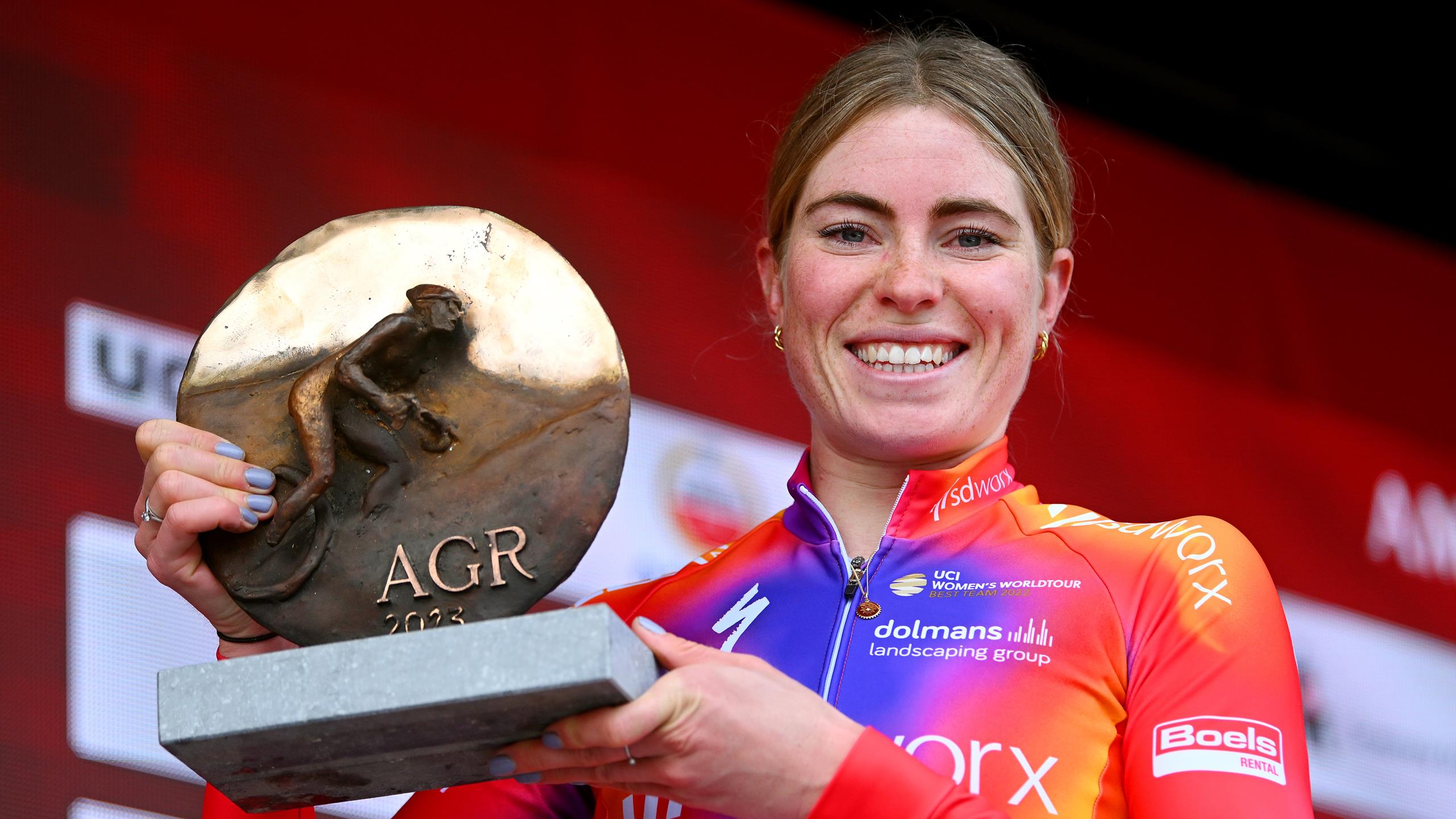 Demi Vollering takes win at 2023 Amstel Gold Race after late breakaway ...