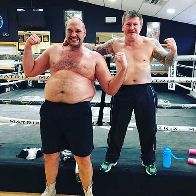 6434488 12724117 Tyson Fury At His Heaviest Weighed Around 28 5 Stone And Posted  A 10 1699434357280 