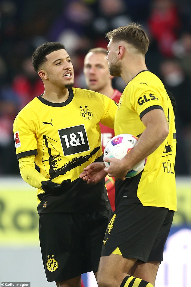'Gimme the ball! Gimme the ball!': Jadon Sancho argues with new ...
